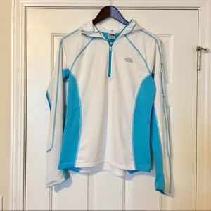 The North Face  Hooded Pullover
